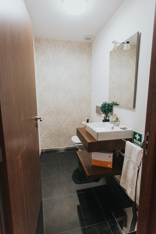 Magnolia Apartment Geres Εξωτερικό φωτογραφία